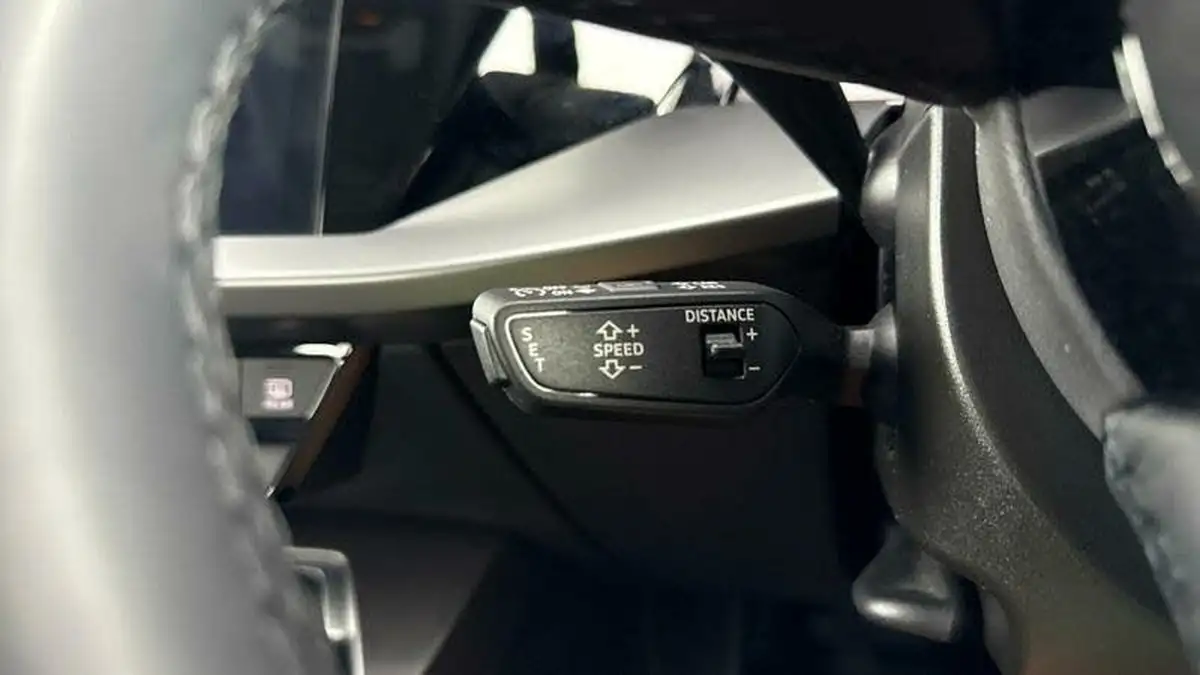 2023-audi-a3-10-30-tfsi-sportback-5d-big-11