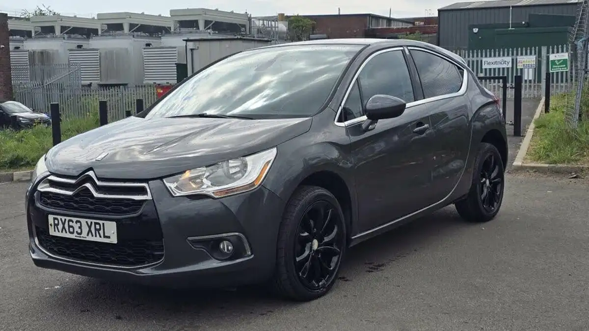 2014-citroen-ds4-16e-hdi-dstyle-auto-seq-big-1