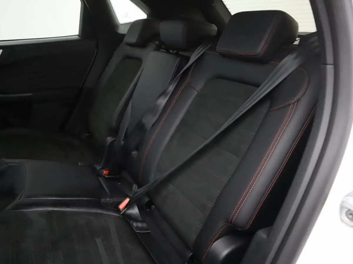 2023-ford-kuga-25t-st-line-x-edition-190ps-fhev-big-16