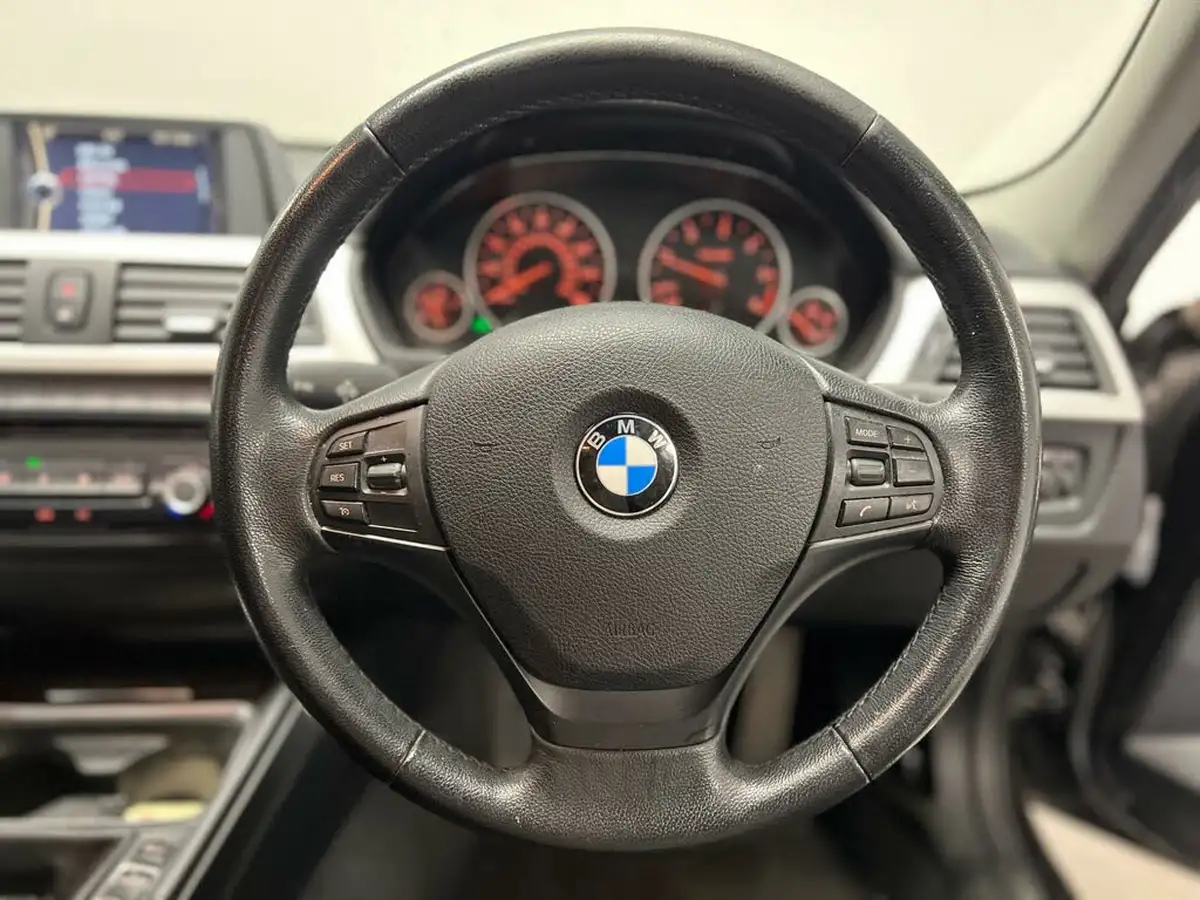 2012-bmw-3-series-20td-316d-es-116bhp-touring-5d-big-21