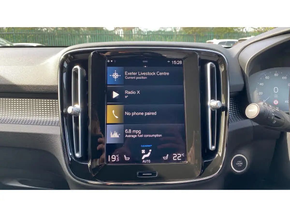 2021-volvo-xc40-15-t5-r-design-pro-258bhp-big-20