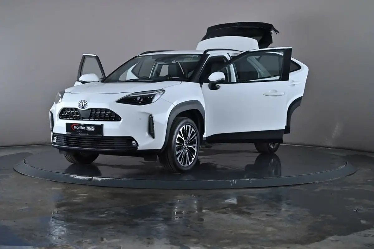 2023-toyota-yaris-cross-15-vvt-i-excel-awd-i-big-44