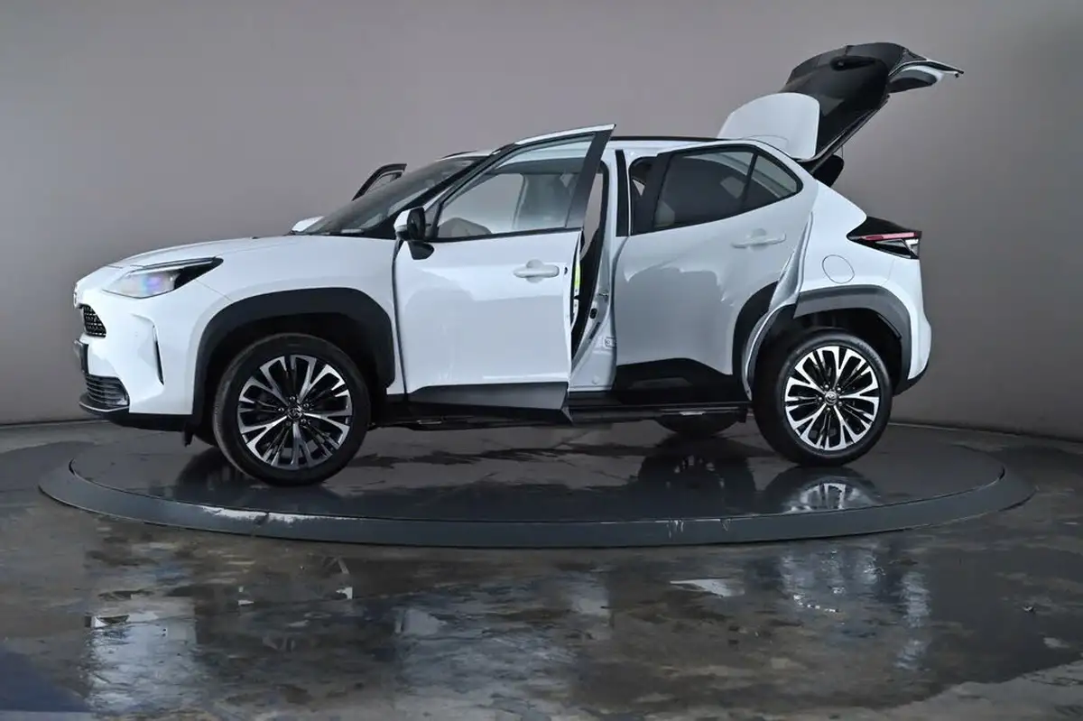 2023-toyota-yaris-cross-15-vvt-i-excel-awd-i-big-48