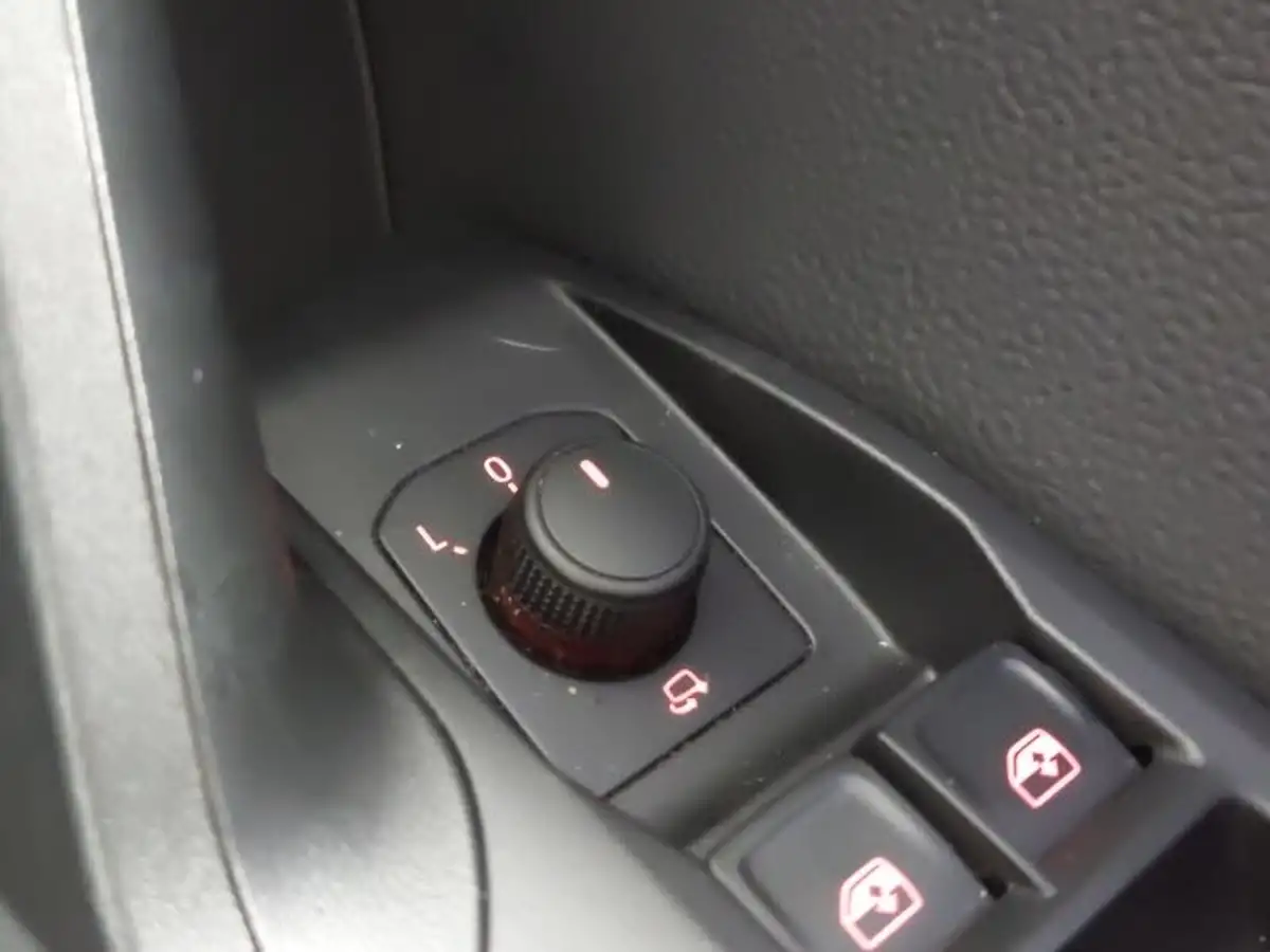 2023-seat-ibiza-10-tsi-xcellence-lux-110ps-big-16