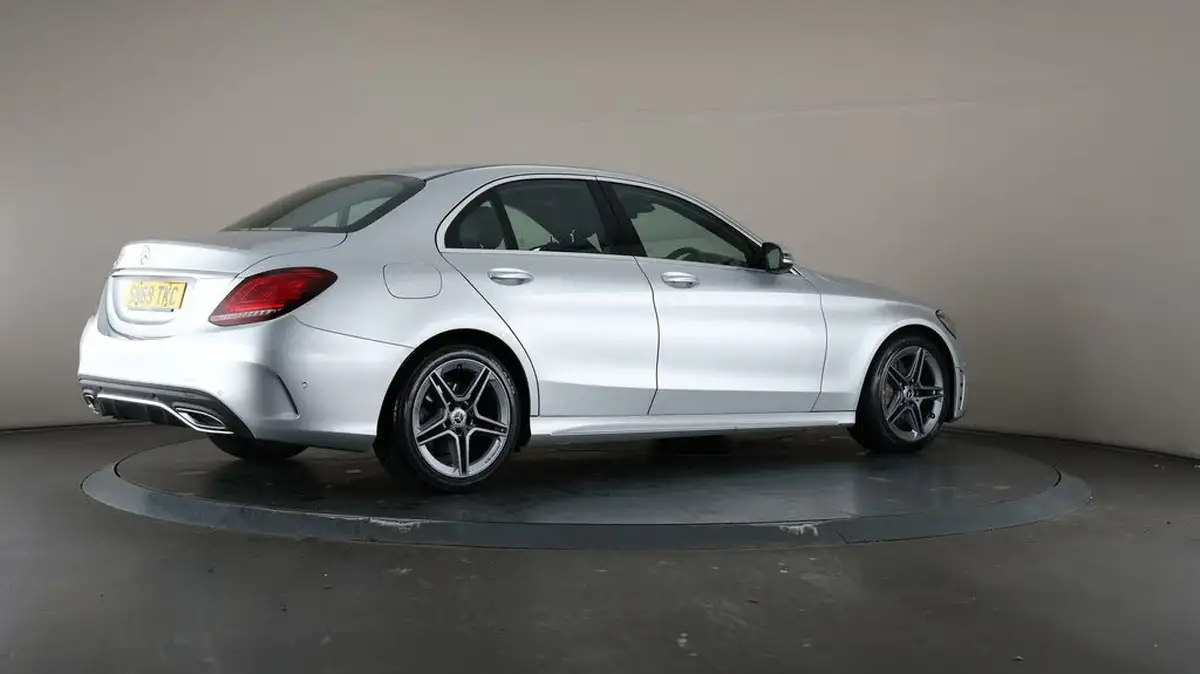 2019-mercedes-benz-c-class-20d-c300d-amg-line-245ps-ss-saloon-4d-big-64