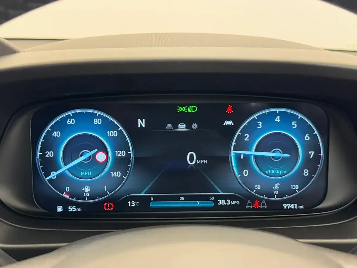2022-hyundai-i20-10-t-gdi-se-connect-eclutch-imt-big-28