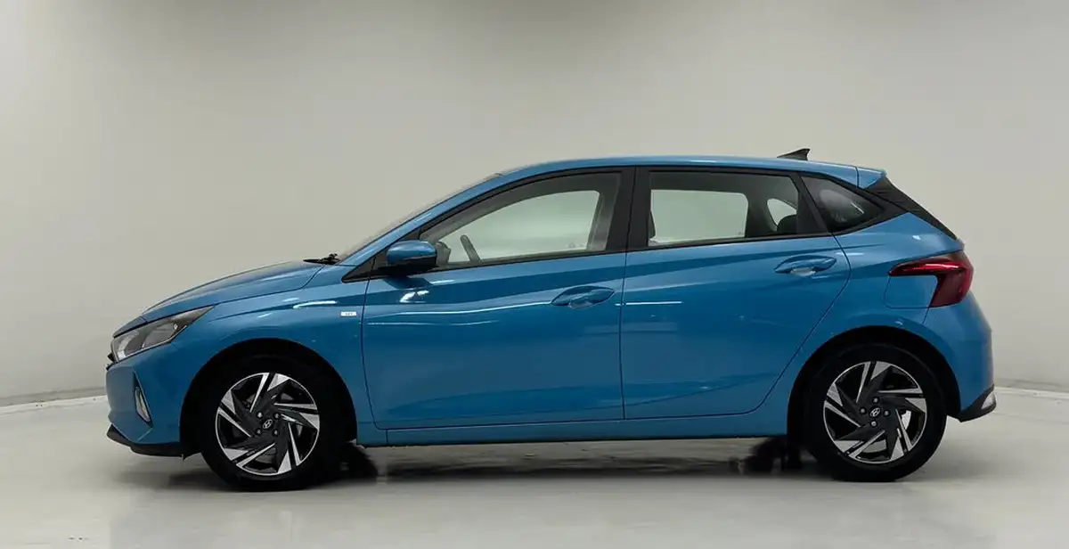 2022-hyundai-i20-10-t-gdi-se-connect-eclutch-imt-big-4