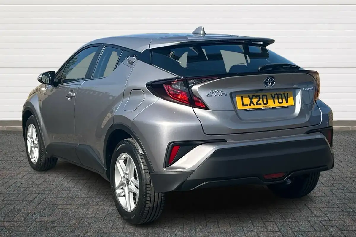 2020-toyota-c-hr-18-vvt-i-icon-parking-pack-big-10