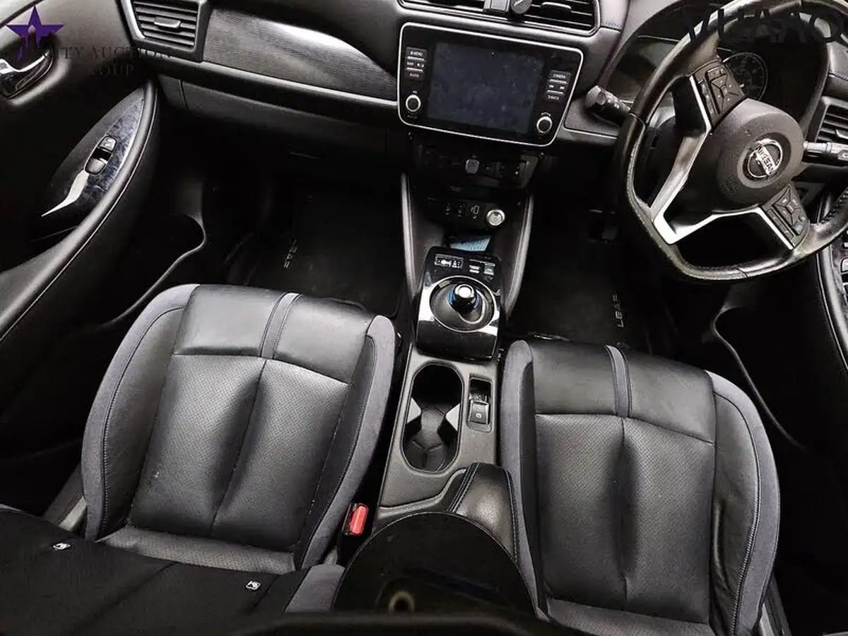 2021-nissan-leaf-e-tekna-big-3