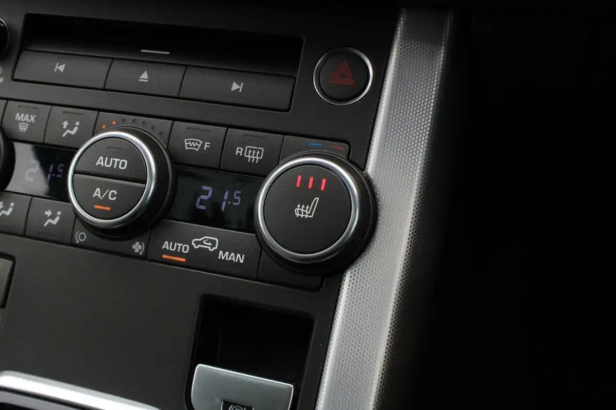 2015-land-rover-range-rover-evoque-20td4-hse-dynamic-lux-ss-hatchback-5d-auto-big-24