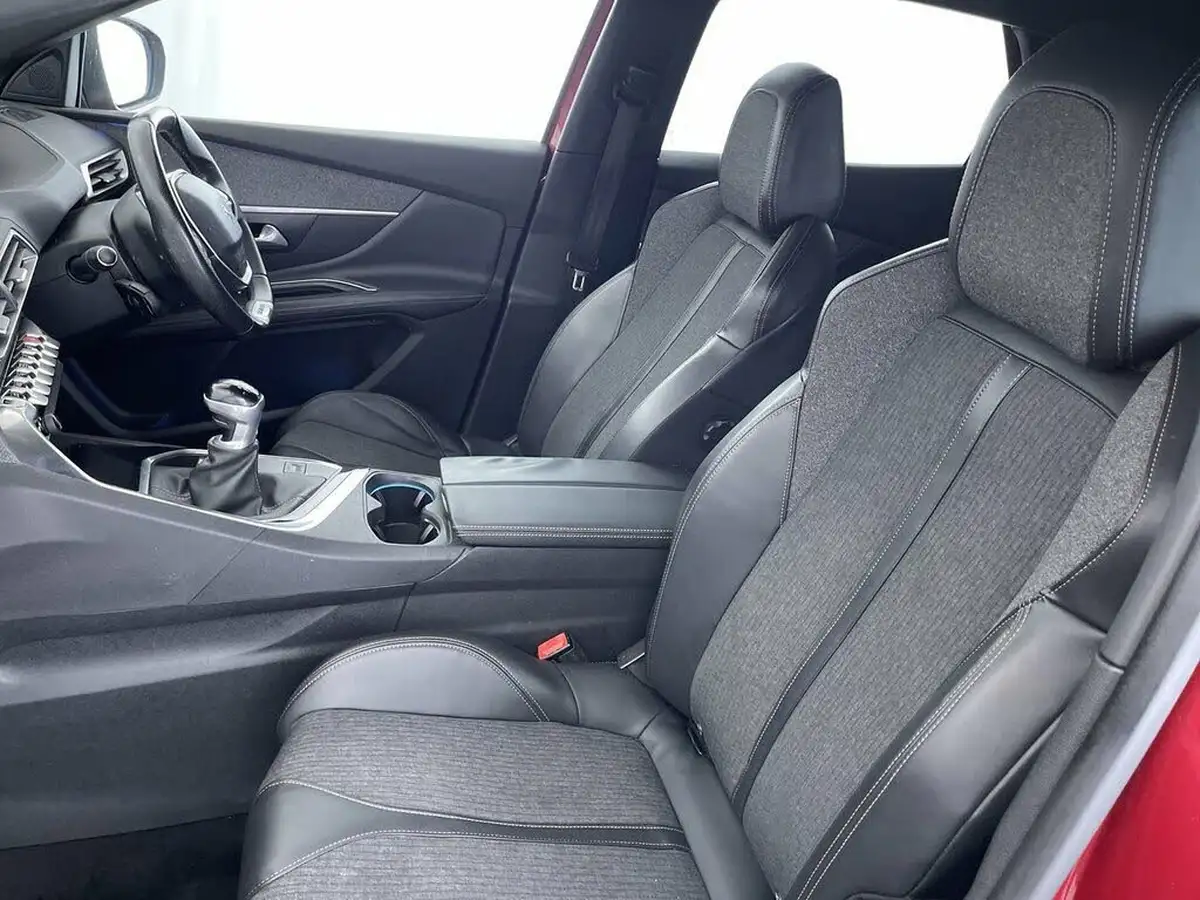 2017-peugeot-3008-suv-20-bluehdi-gt-line-big-27