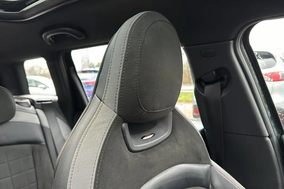 2019-mini-clubman-20-john-cooper-works-big-43