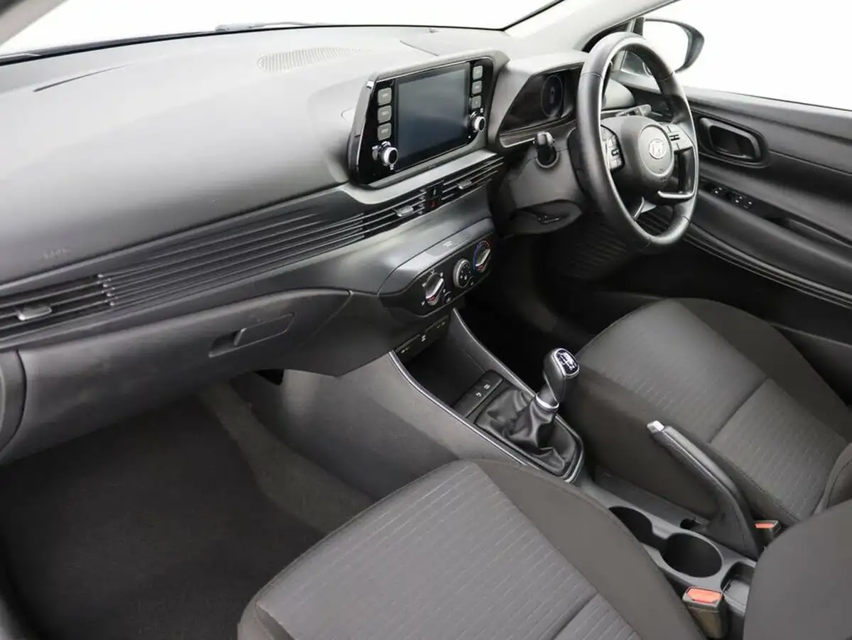 2022-hyundai-i20-10-t-gdi-se-connect-eclutch-imt-big-23