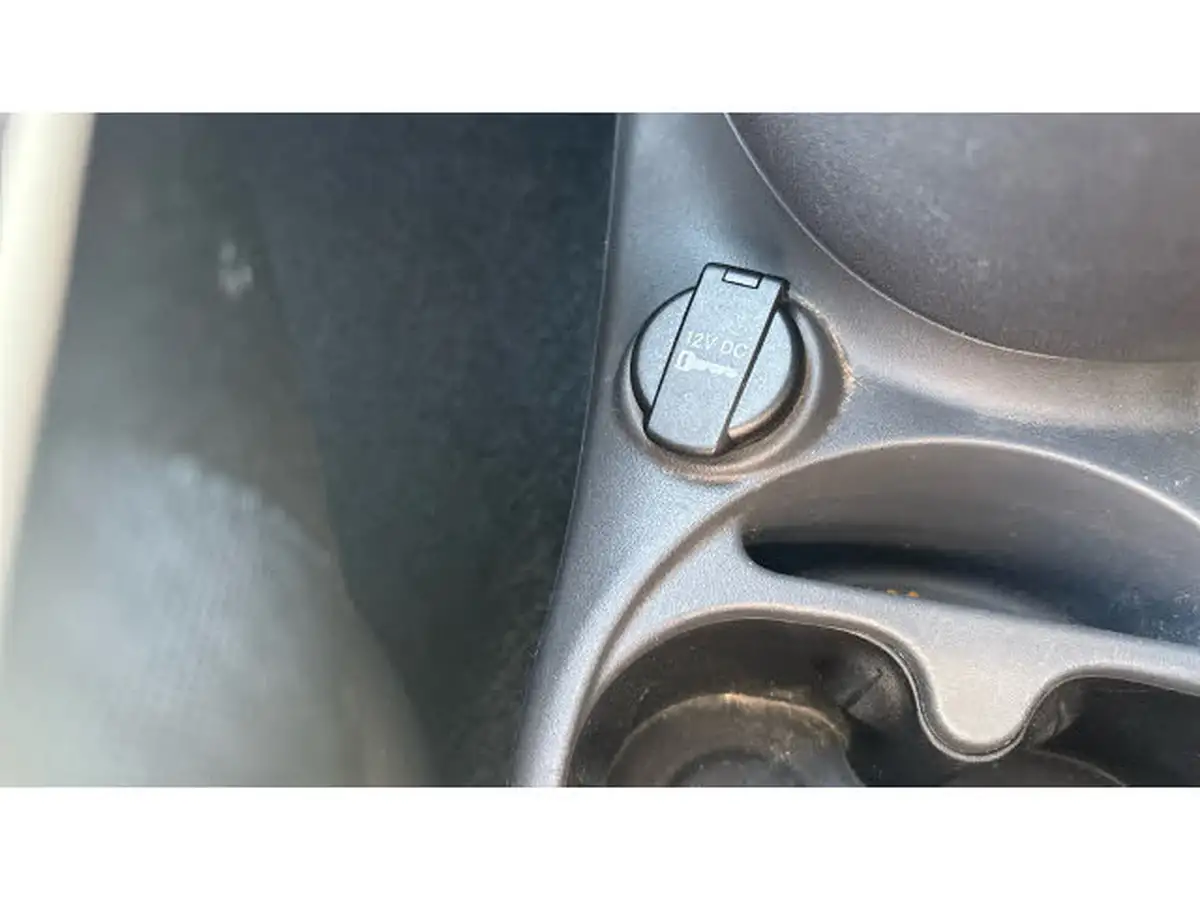 2016-fiat-500-12-lounge-big-25