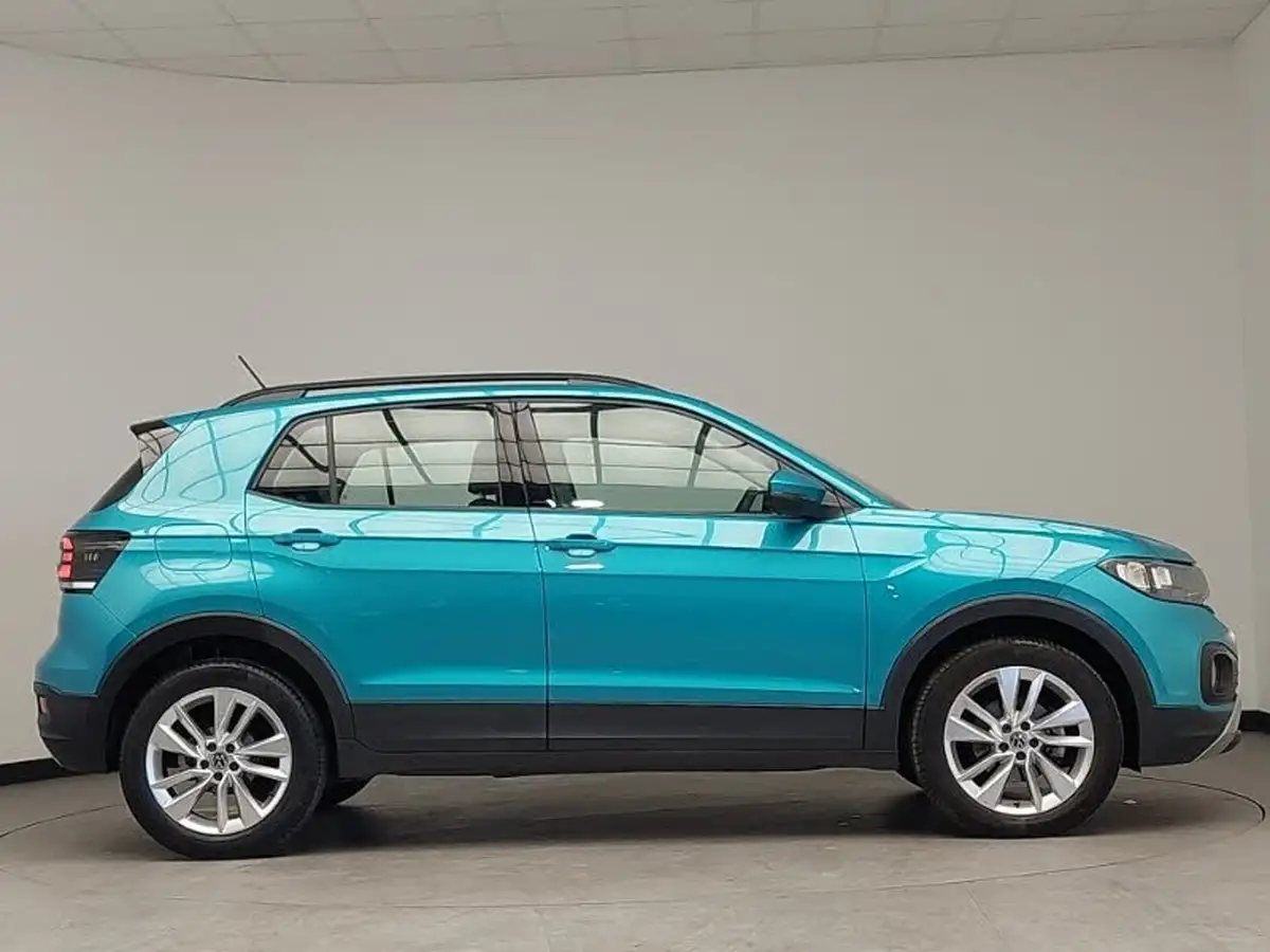 2022-volkswagen-t-cross-10-tsi-se-110ps-dsg-big-3
