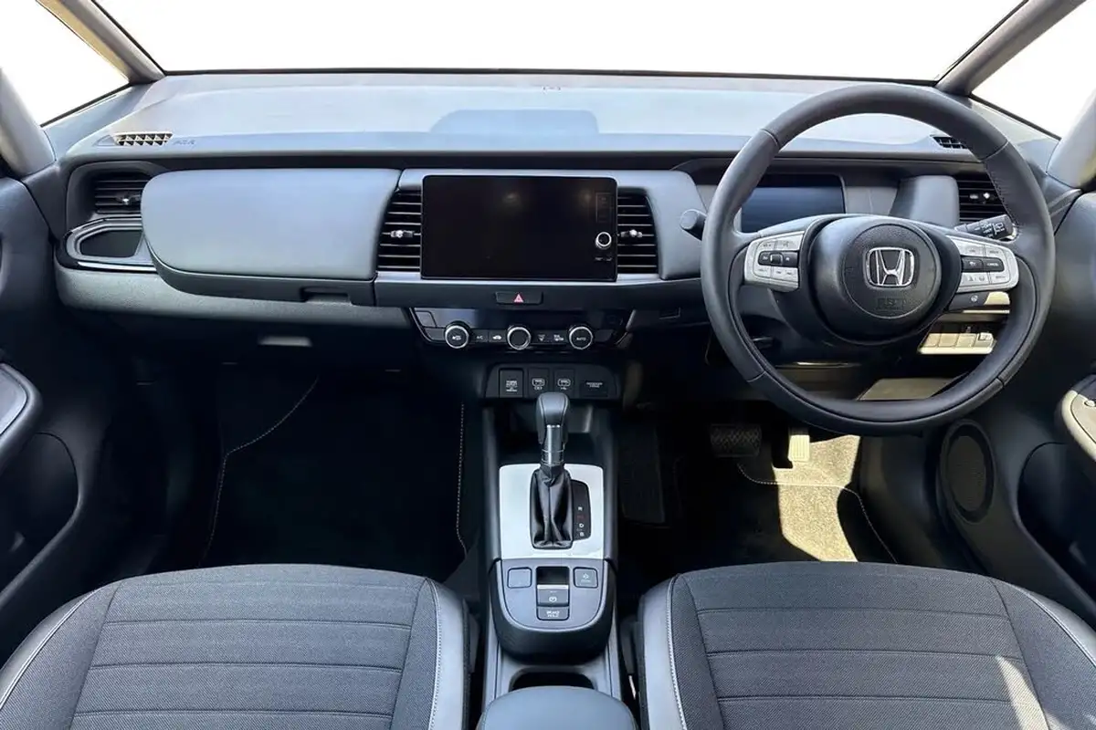 2024-honda-jazz-15-i-mmd-crosstar-advance-big-16