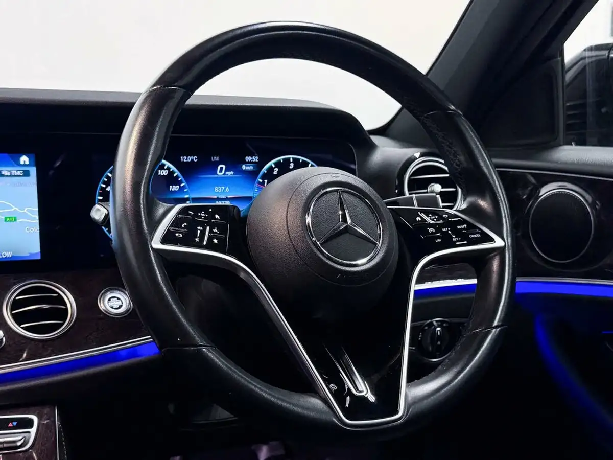 2021-mercedes-benz-e-class-20d-e300de-amg-line-edition-eq-power-saloon-4d-big-32