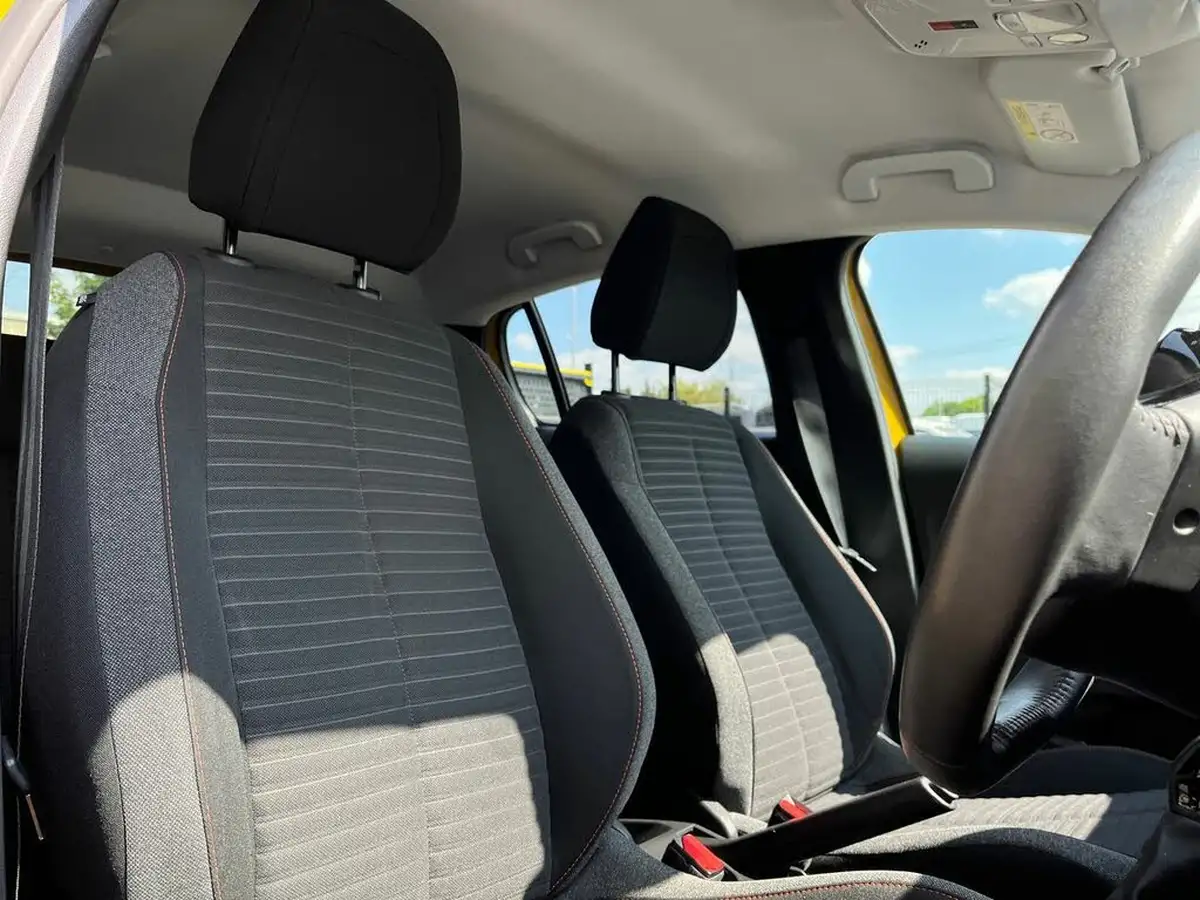 2022-peugeot-208-12-puretech-active-premium-75ps-big-25