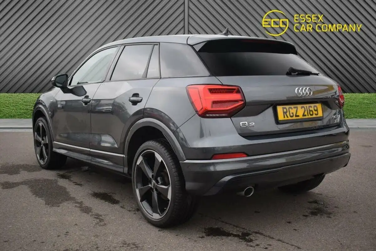 2020-audi-q2-16-30-tdi-black-edition-big-11