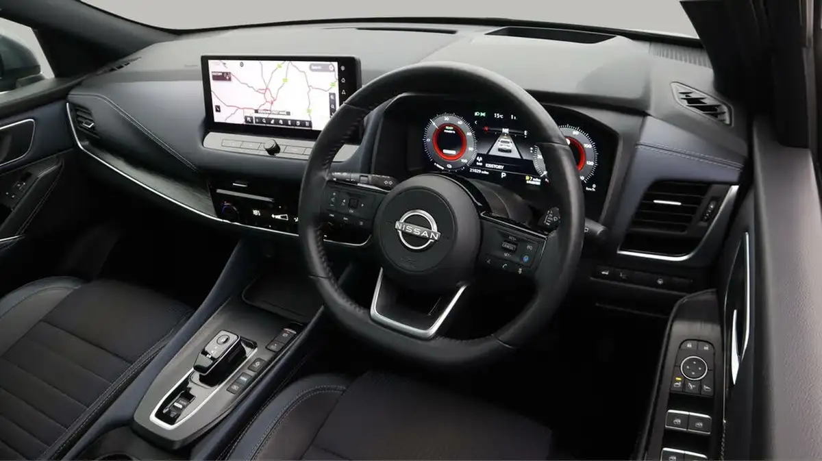 2023-nissan-qashqai-15-tekna-big-9
