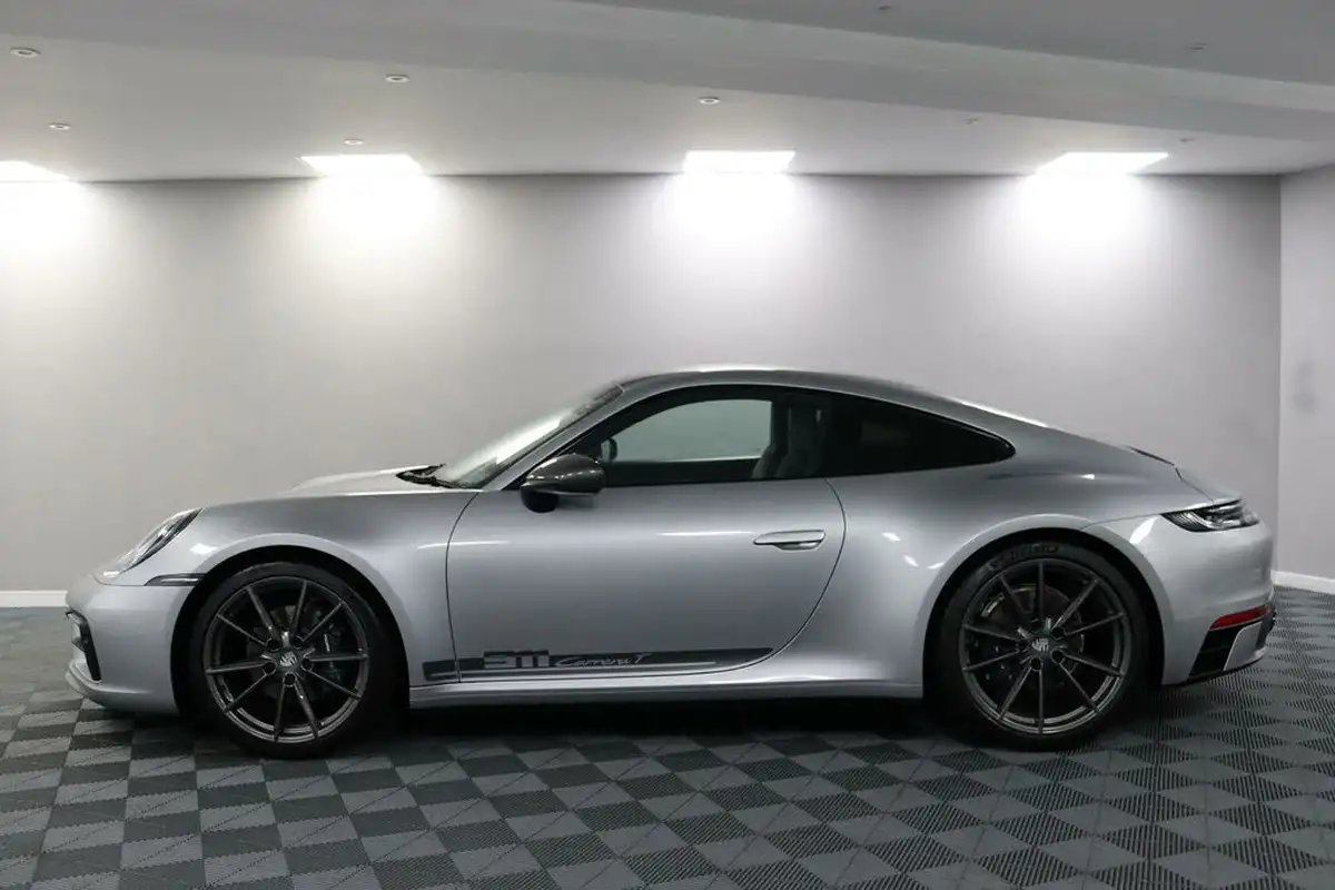 2024-porsche-911-30-carrera-t-385ps-coupe-big-17