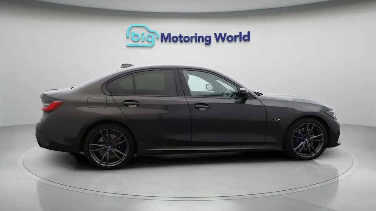 2021-bmw-3-series-20-330e-m-sport-pro-edition-saloon-4d-big-8