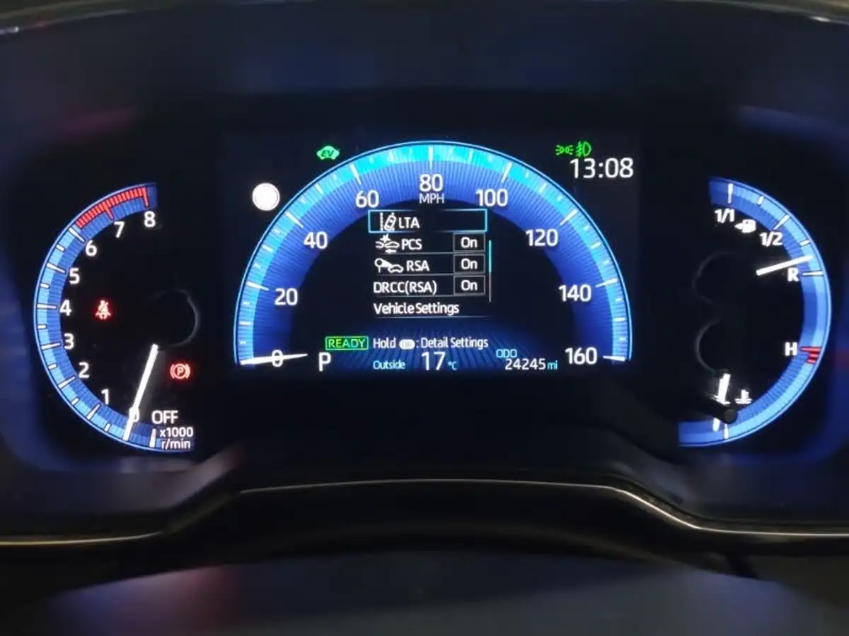 2022-toyota-corolla-20-vvt-i-icon-193bhp-hatchback-big-10