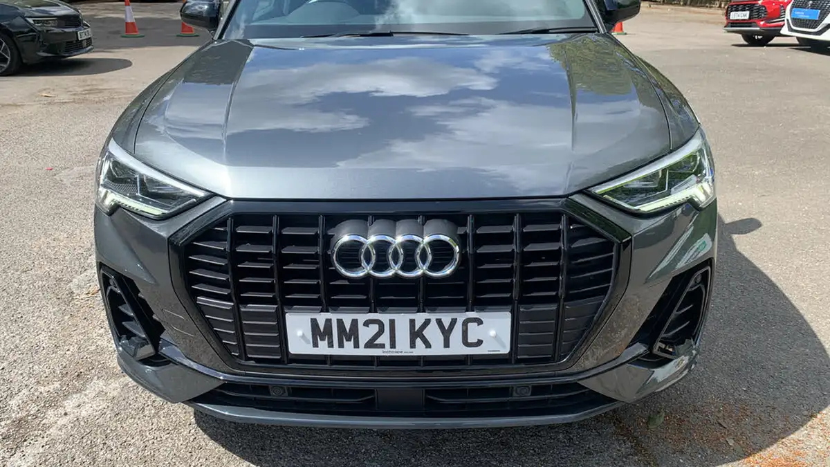 2021-audi-q3-15-35-tfsi-black-edition-codcomfort-sound-pack-station-wagon-big-44