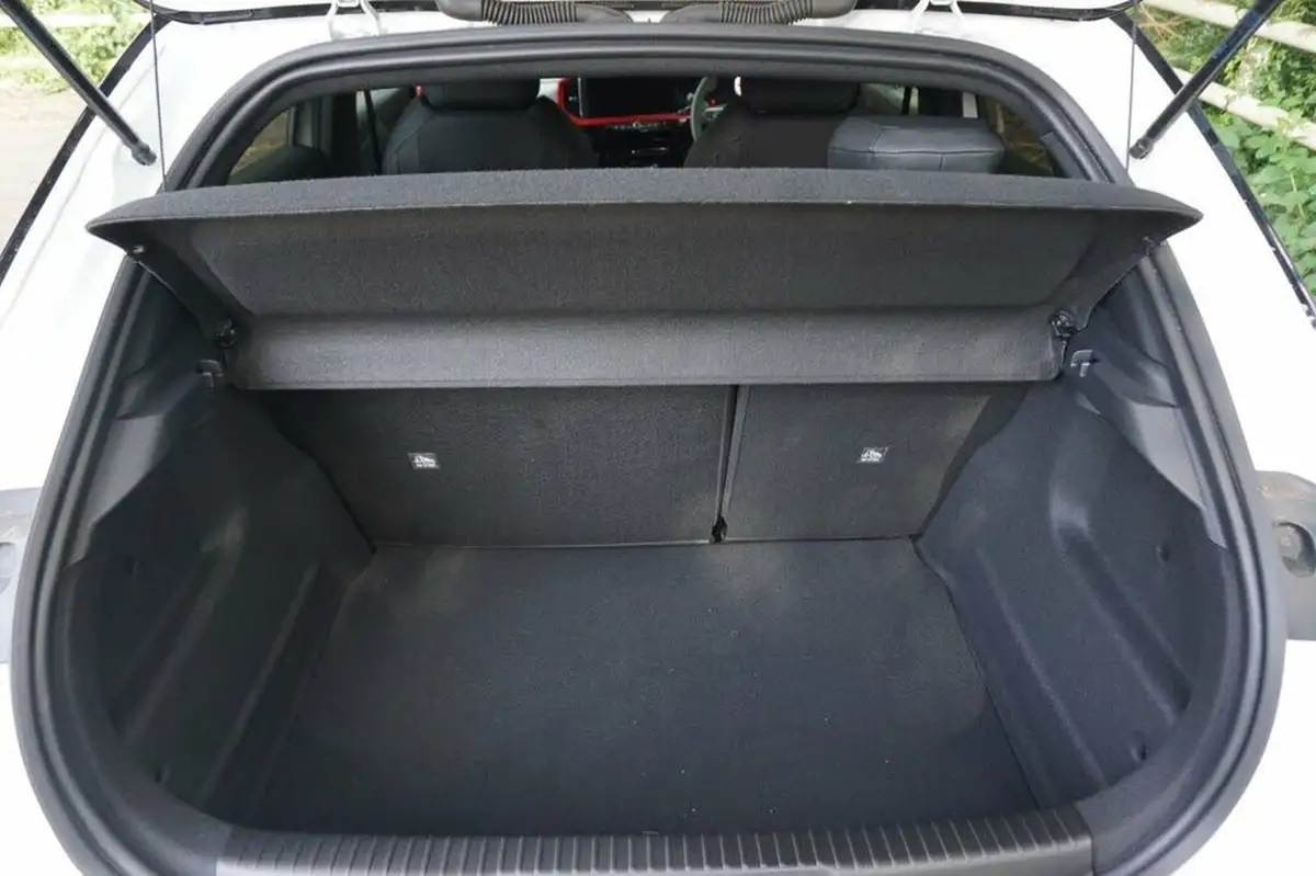 2024-vauxhall-mokka-12-gs-136ps-big-18