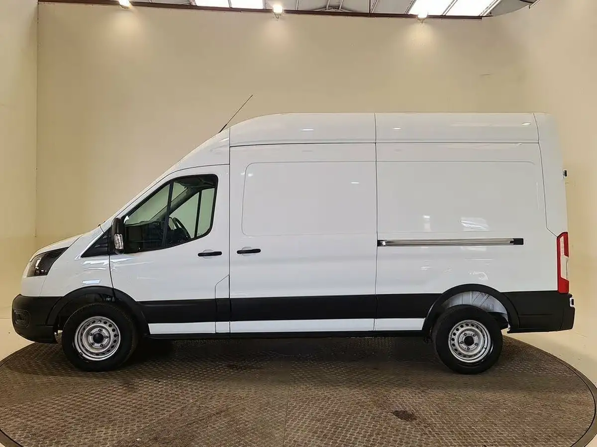 2024-ford-transit-big-15
