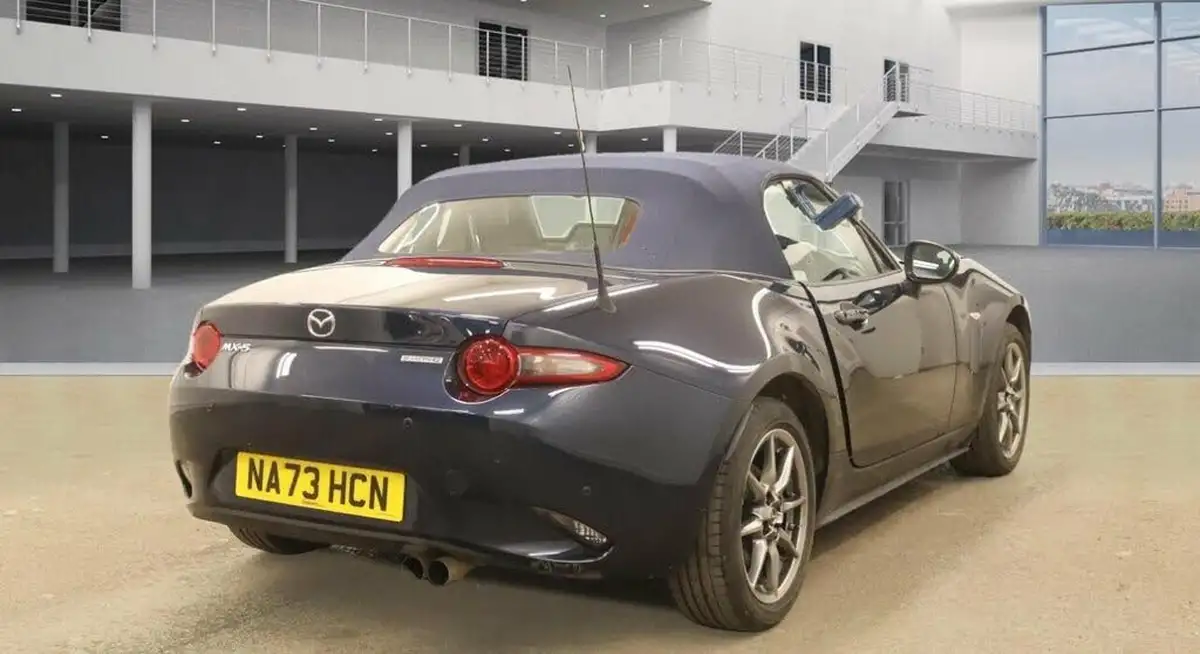 2023-mazda-mx-5-15-kizuna-big-3