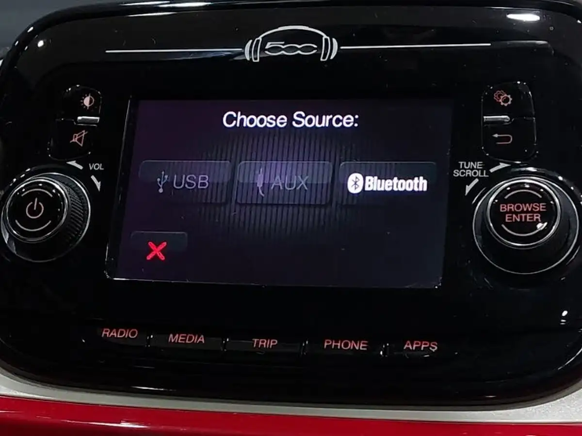 2018-fiat-500-12-lounge-big-13