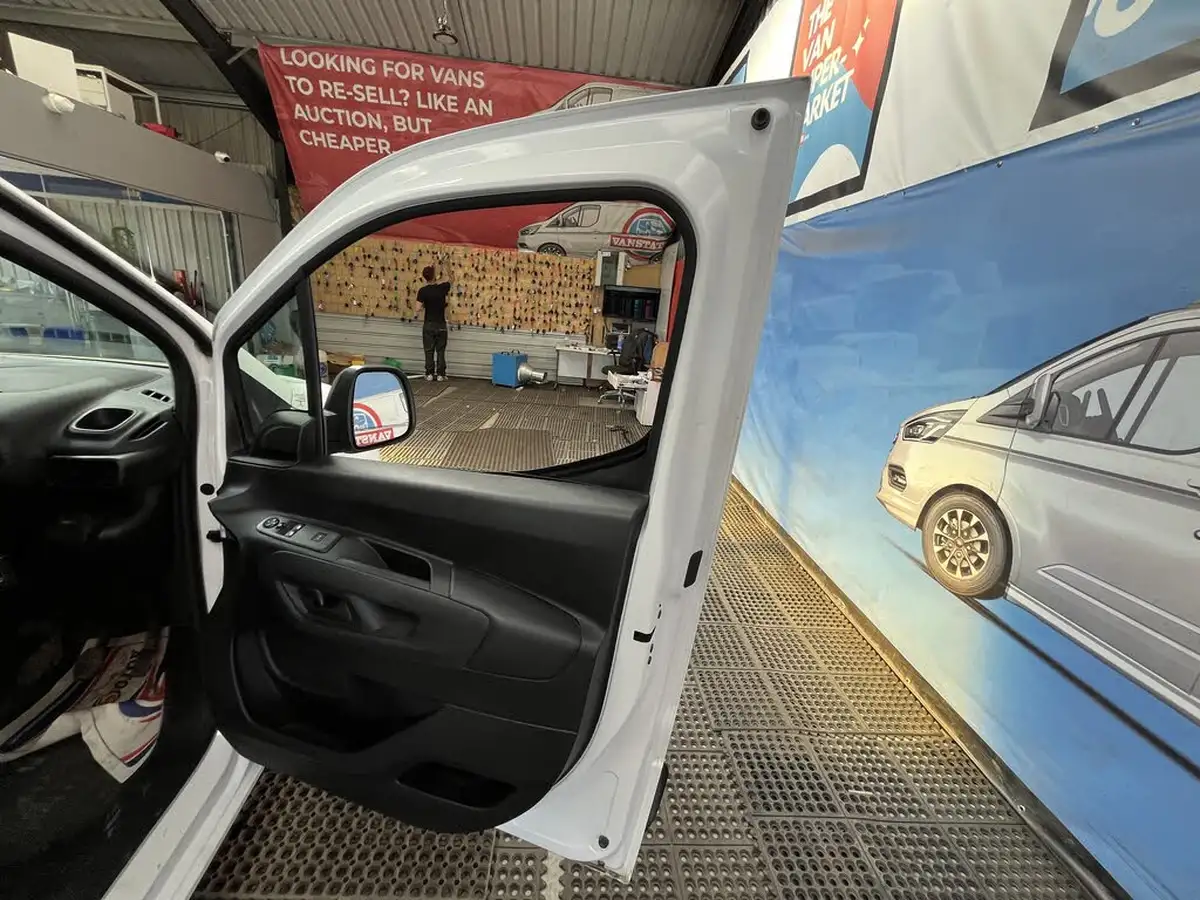 2019-citroen-berlingo-15bluehdi-650-enterprise-big-19