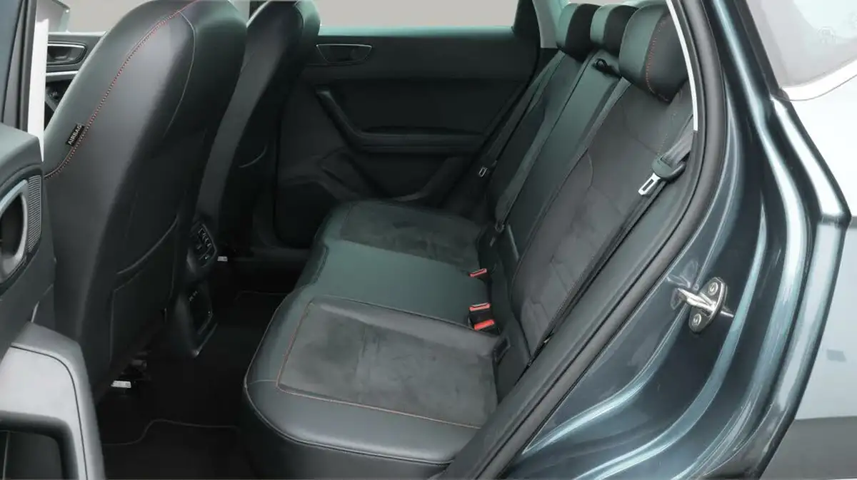 2021-seat-ateca-15-tsi-evo-fr-big-16