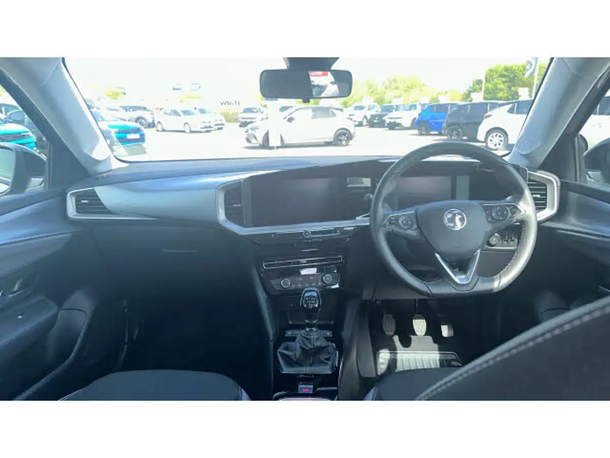 2022-vauxhall-mokka-12-design-100ps-big-9