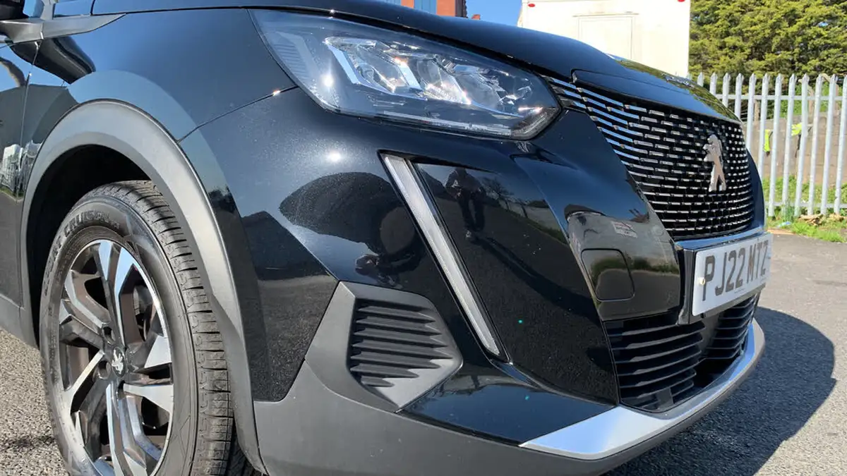 2022-peugeot-2008-suv-12-puretech-allure-premium-100bhp-big-14