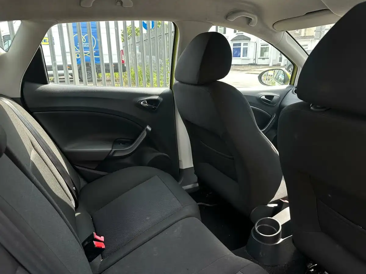 2009-seat-ibiza-14-sport-5d-big-23