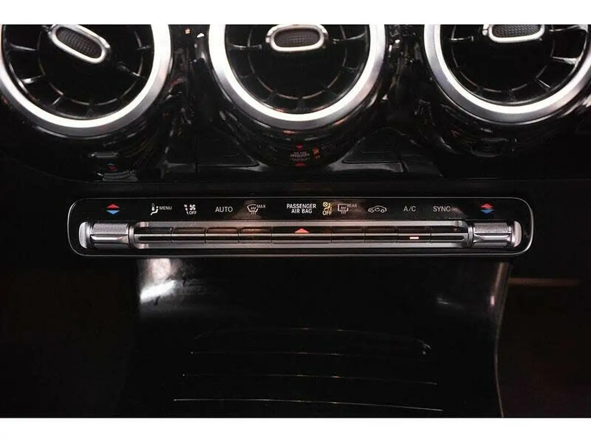 2021-mercedes-benz-a-class-13-a200-amg-line-hatchback-5d-7g-dct-big-37