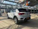 2019-volkswagen-t-roc-15-tsi-design-small-10