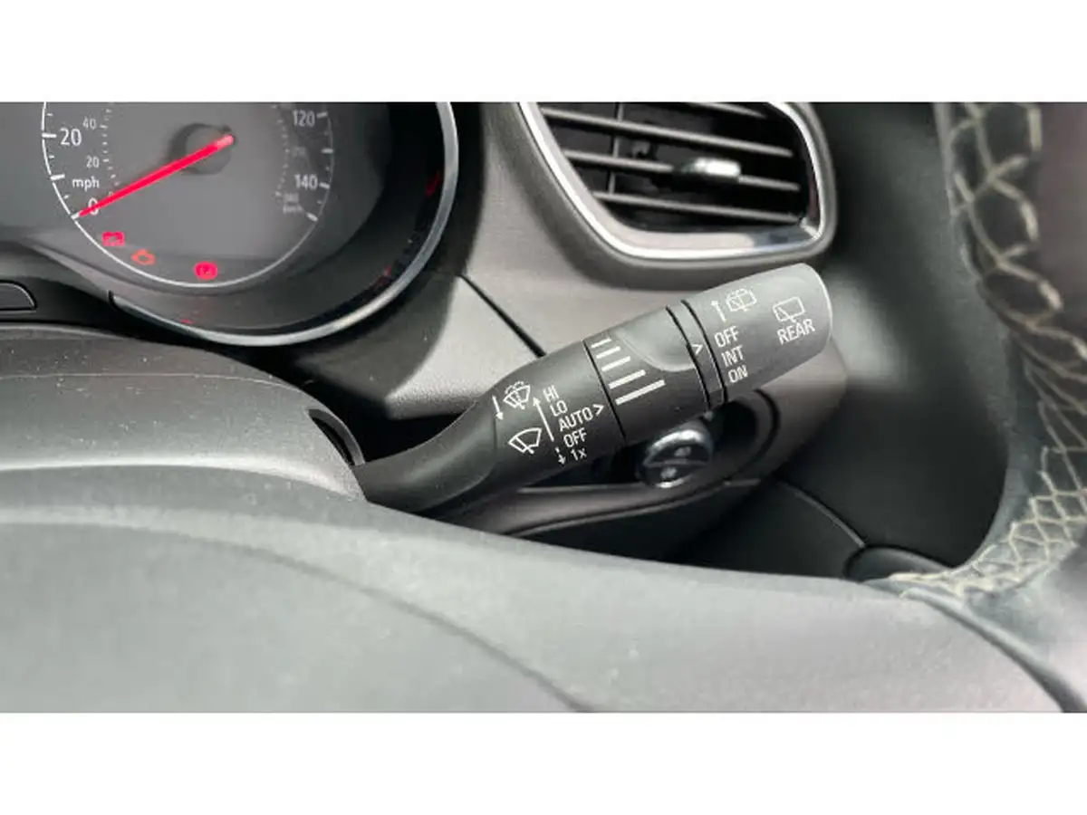 2019-vauxhall-grandland-x-12-sport-nav-big-22