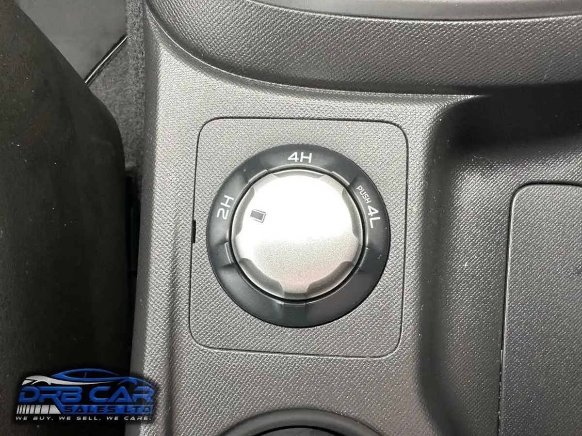 2019-isuzu-d-max-19td-utah-auto-big-20