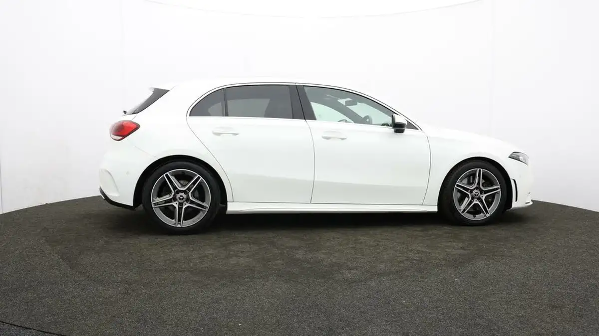 2019-mercedes-benz-a-class-20-a250-amg-line-premium-hatchback-5d-big-37