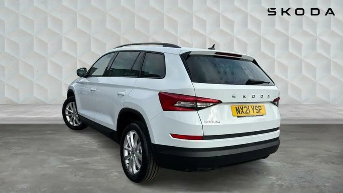 2021-skoda-kodiaq-15-tsi-se-5-dsg-big-2