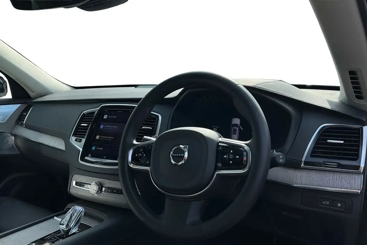 2024-volvo-xc90-20-t8-ultimate-dark-big-9