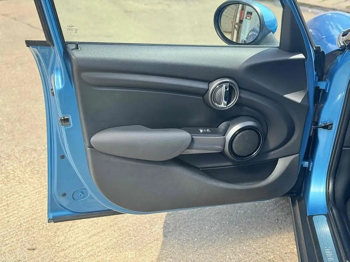 2017-mini-cooper-15-cooper-ss-hatchback-5d-auto-big-33