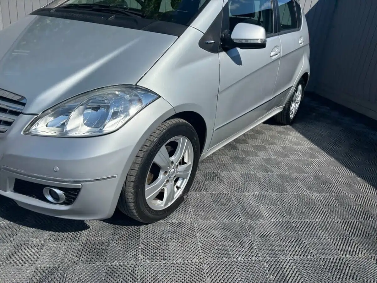 2009-mercedes-benz-a-class-20td-a160-avantgarde-se-5d-cvt-new-gen-big-4