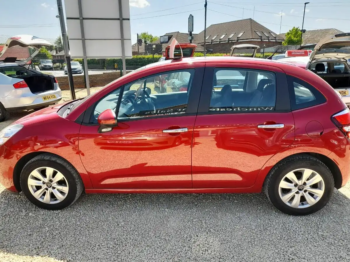 2013-citroen-c3-14hdi-vtr-big-6