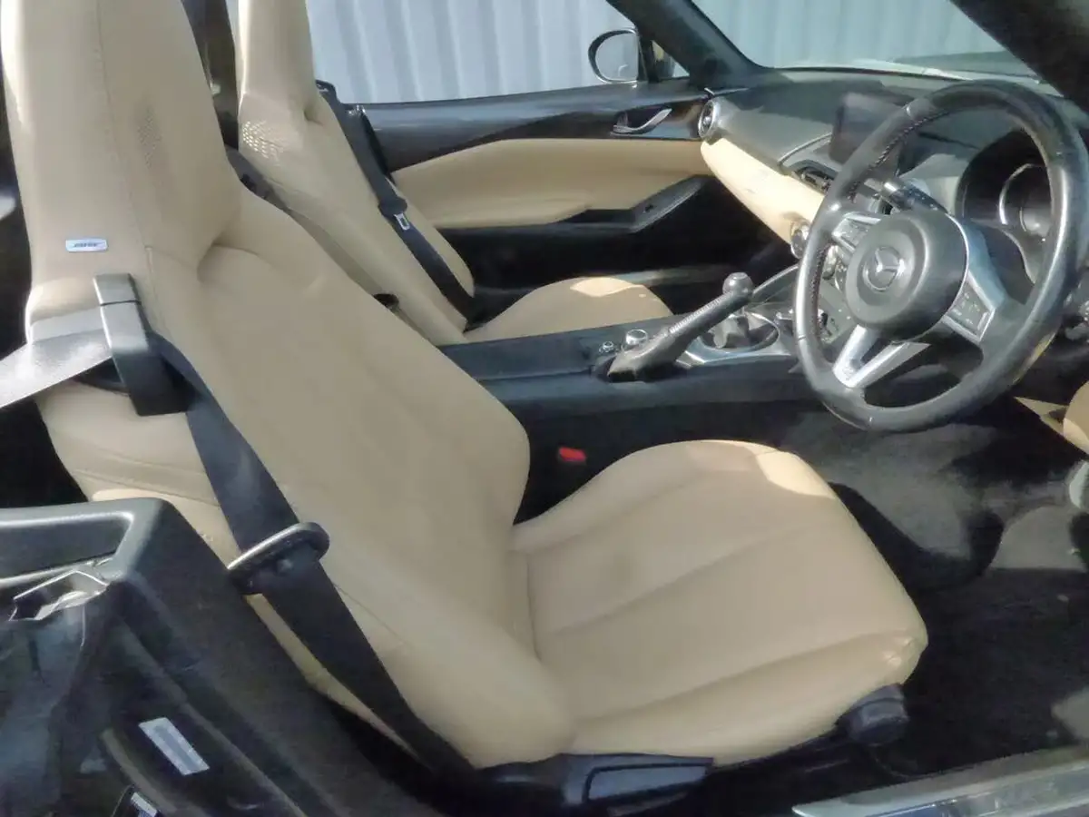 2018-mazda-mx-5-20-z-sport-big-9