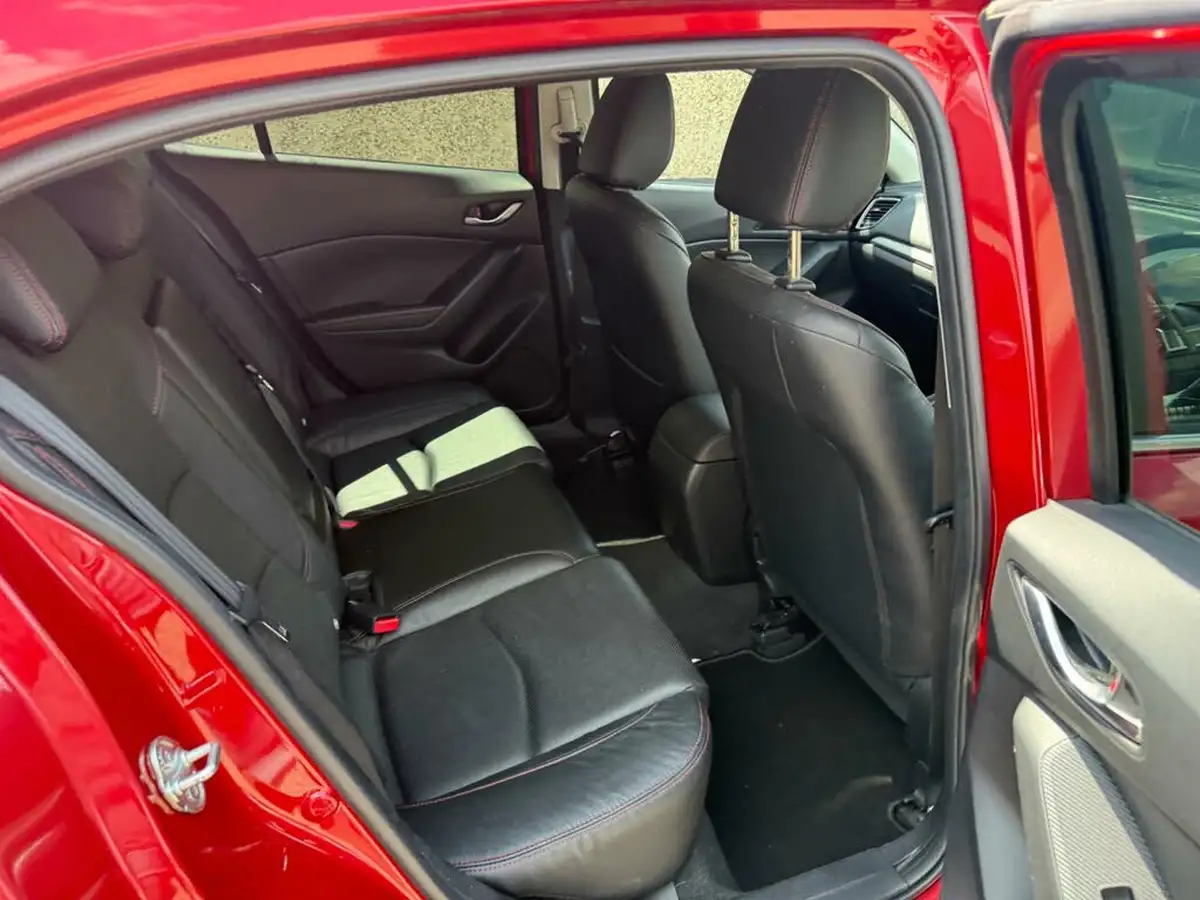 2014-mazda-mazda3-20-sport-nav-165ps-hatchback-5d-big-25