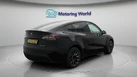 2022-tesla-model-y-e-long-range-small-7